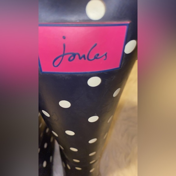 Lunar Spot Wellington - Picture 8 of 10